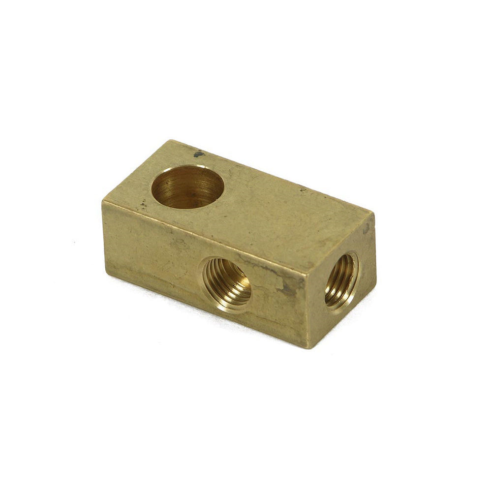 Earl's T-Brake Adapter Fitting