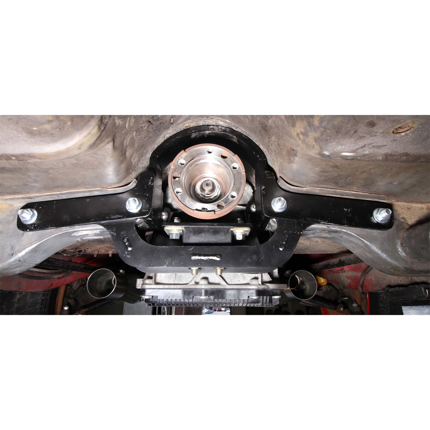 Hooker Blackheart Drive Shaft Loop - Bolt-On - Steel - Black Powder Coat - Mopar Gen III Hemi