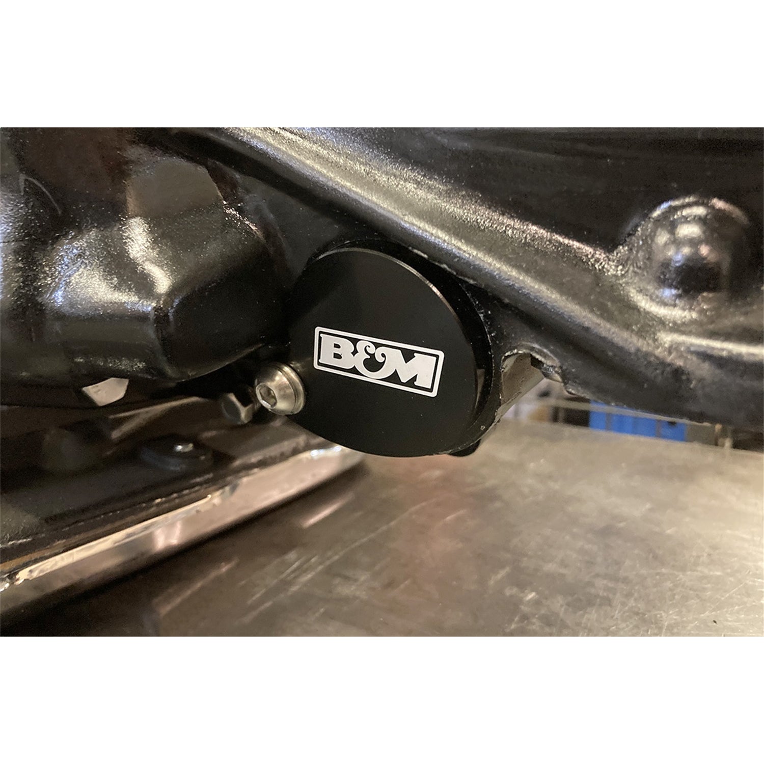 B&M Speedometer Port Plug - Black - B&M Logo - TF-727/36RH/37RH/46RH/47RH - Mopar