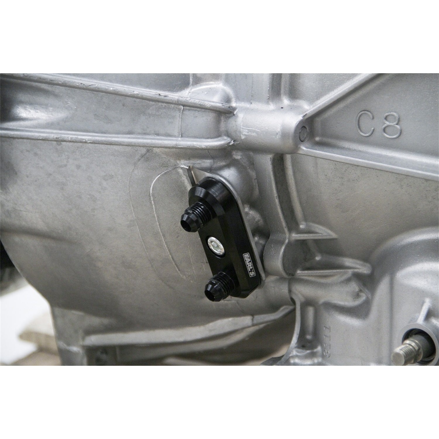 Earl's Transmission Oil Cooler Adapter - GM 6L80/6L90/8L90E