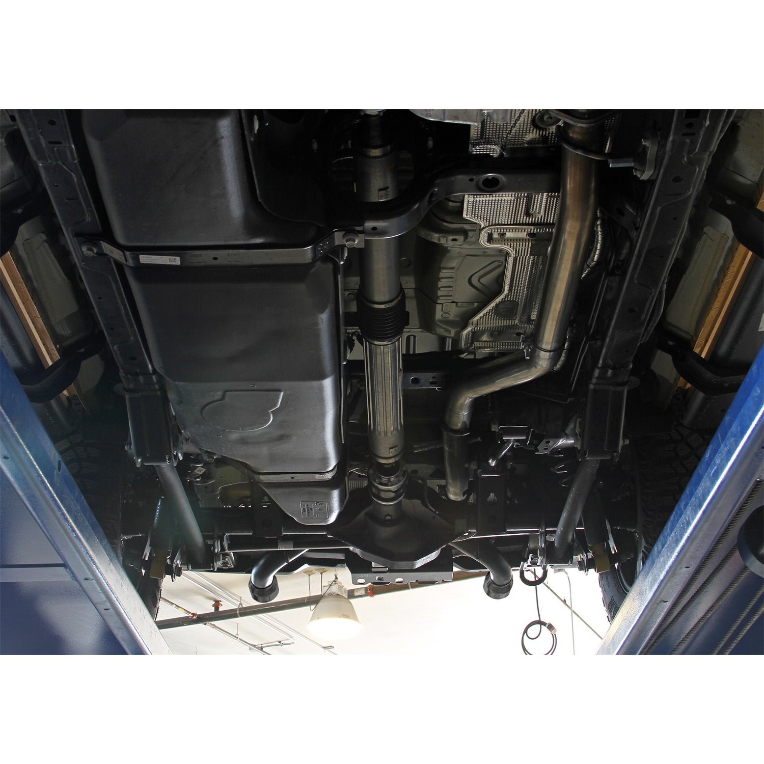 Flowmaster Outlaw Cat-Back Exhaust System - 3 in Diameter