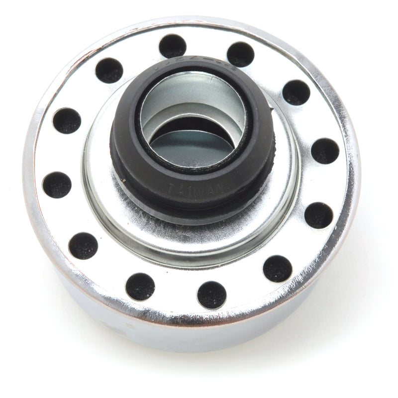 Edelbrock Signature Series Push-In Breather - Round - 1-1/4 in Hole - Edelbrock Logo - Chrome