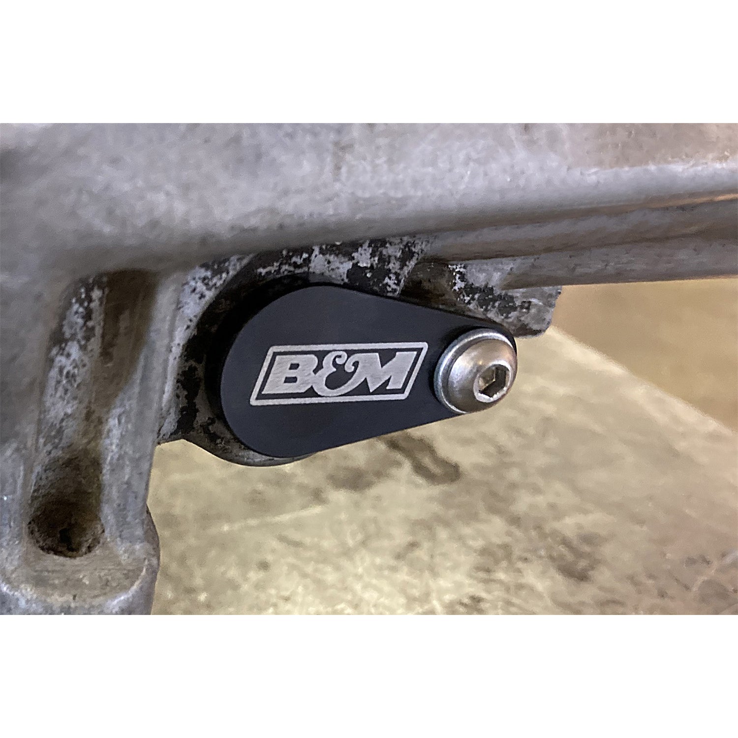 B&M Speedometer Port Plug - Black - B&M Logo - TH350/TH350c - GM