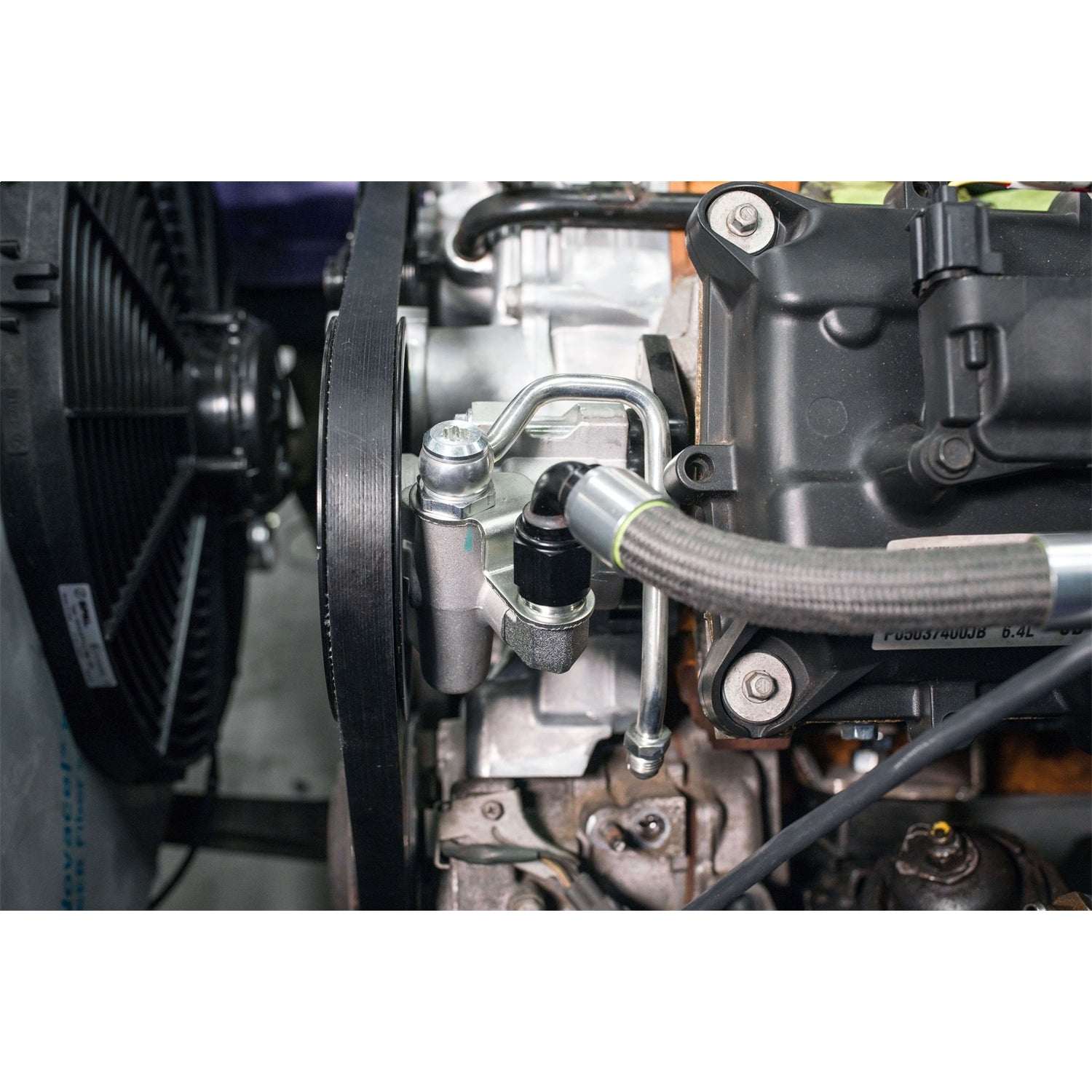 Earl's 10 AN Male Reservoir Straight Adapter - 5/8 in Hose Barb - Flow Valve / Retaining Bracket PS0001ERL