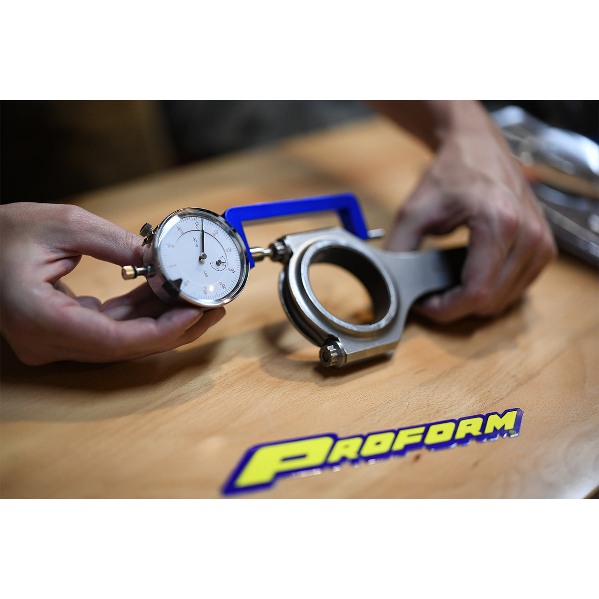 Proform Rod Bolt Stretch Gauge