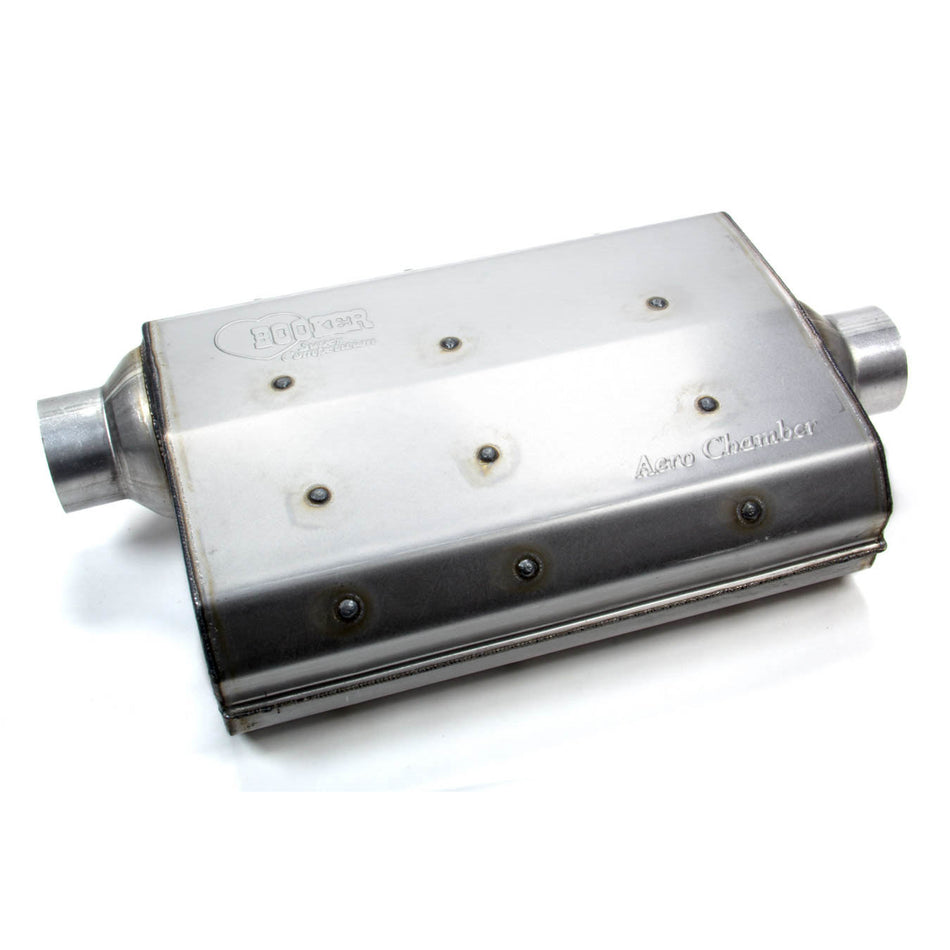 Hooker Aero Chamber Muffler - 2-1/2 in Offset Inlet - 2-1/2 in Center Outlet - 10-1/4 x 4-3/4 in Oval Body - 14 in Long