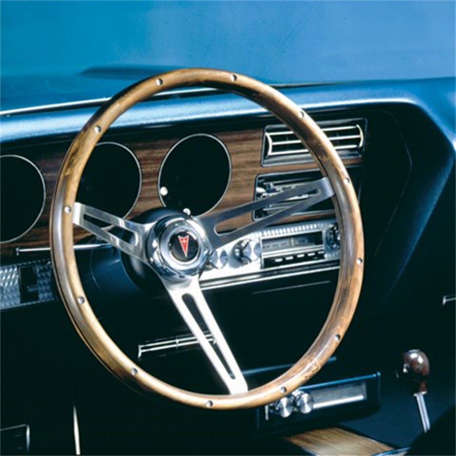 Grant Classic Nostalgia Pontiac Steering Wheel - 15" - Walnut