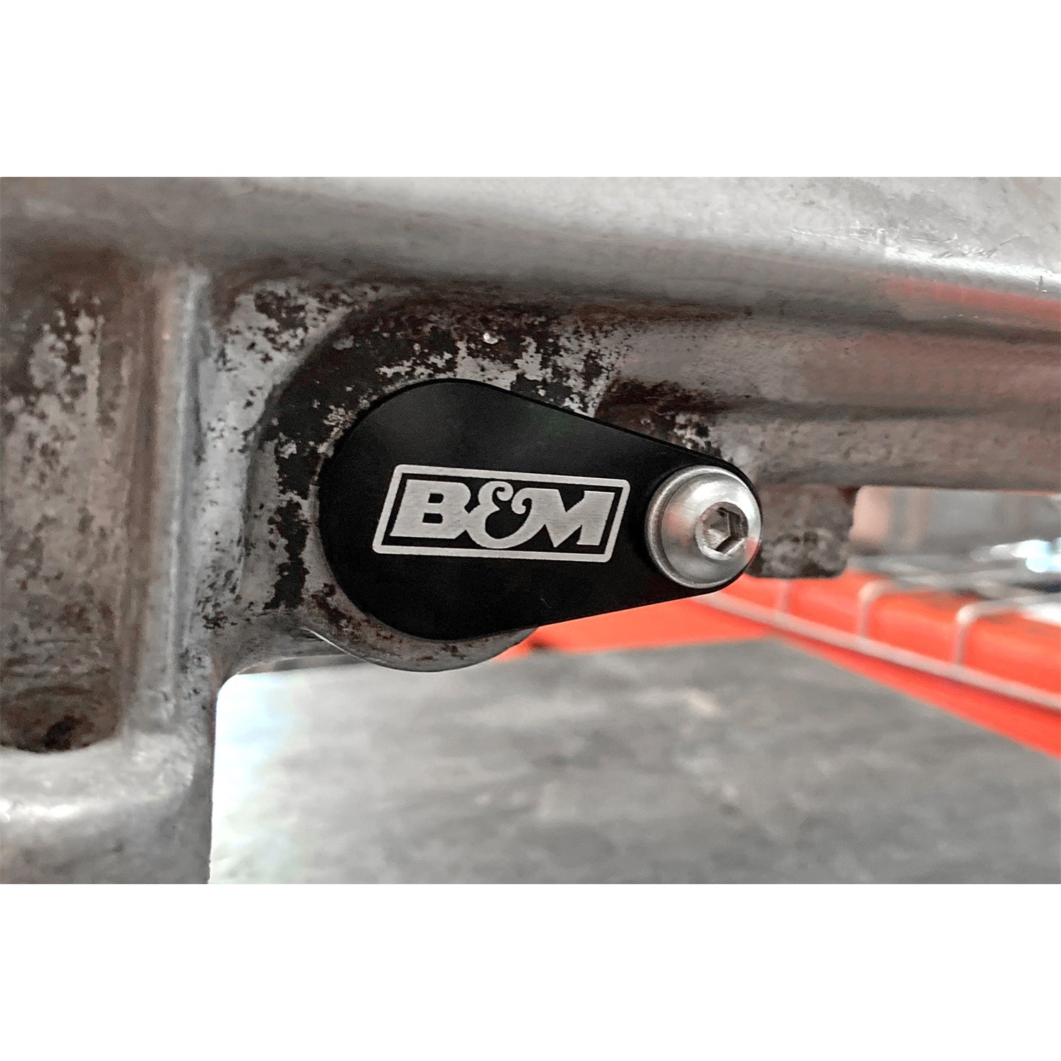 B&M Speedometer Port Plug - Black - B&M Logo - TH350/TH350c - GM