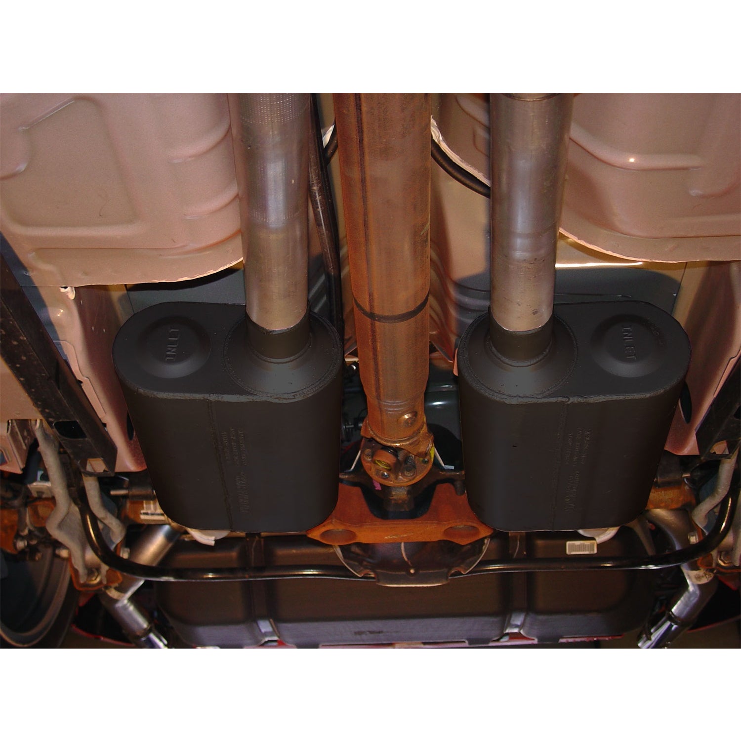 Flowmaster American Thunder Cat-Back Exhaust System - 2-1/2 in Diameter