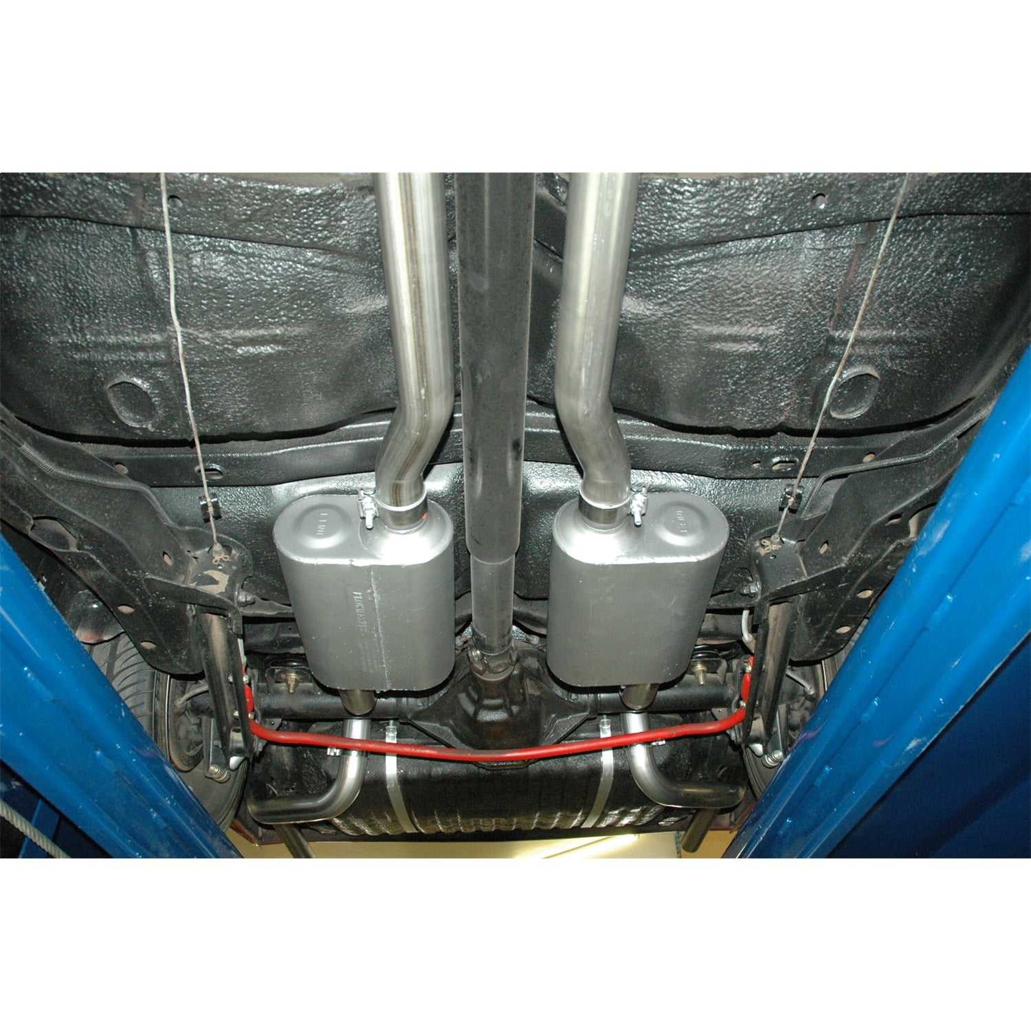 Flowmaster Header-back System 409S - Dual Rear Exit-AmeriCan Thunder - Aggressive Sound - 2-1/2" Tailpipe
