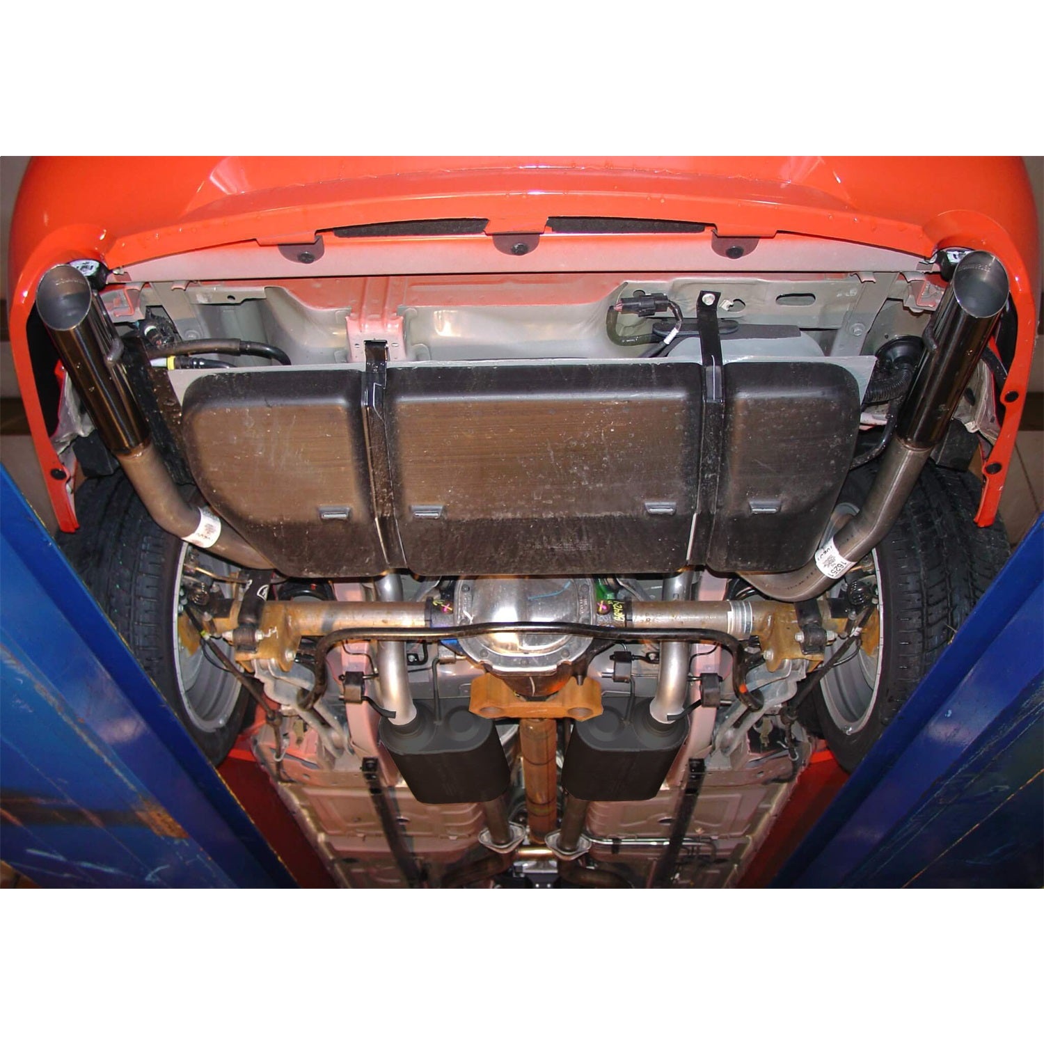 Flowmaster American Thunder Cat-Back Exhaust System - 2-1/2 in Diameter