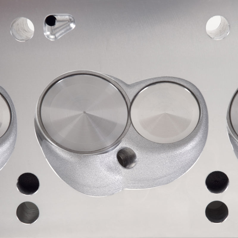 Edelbrock E-Street Cylinder Head - SB Ford w/ 1.90" Intake Valves