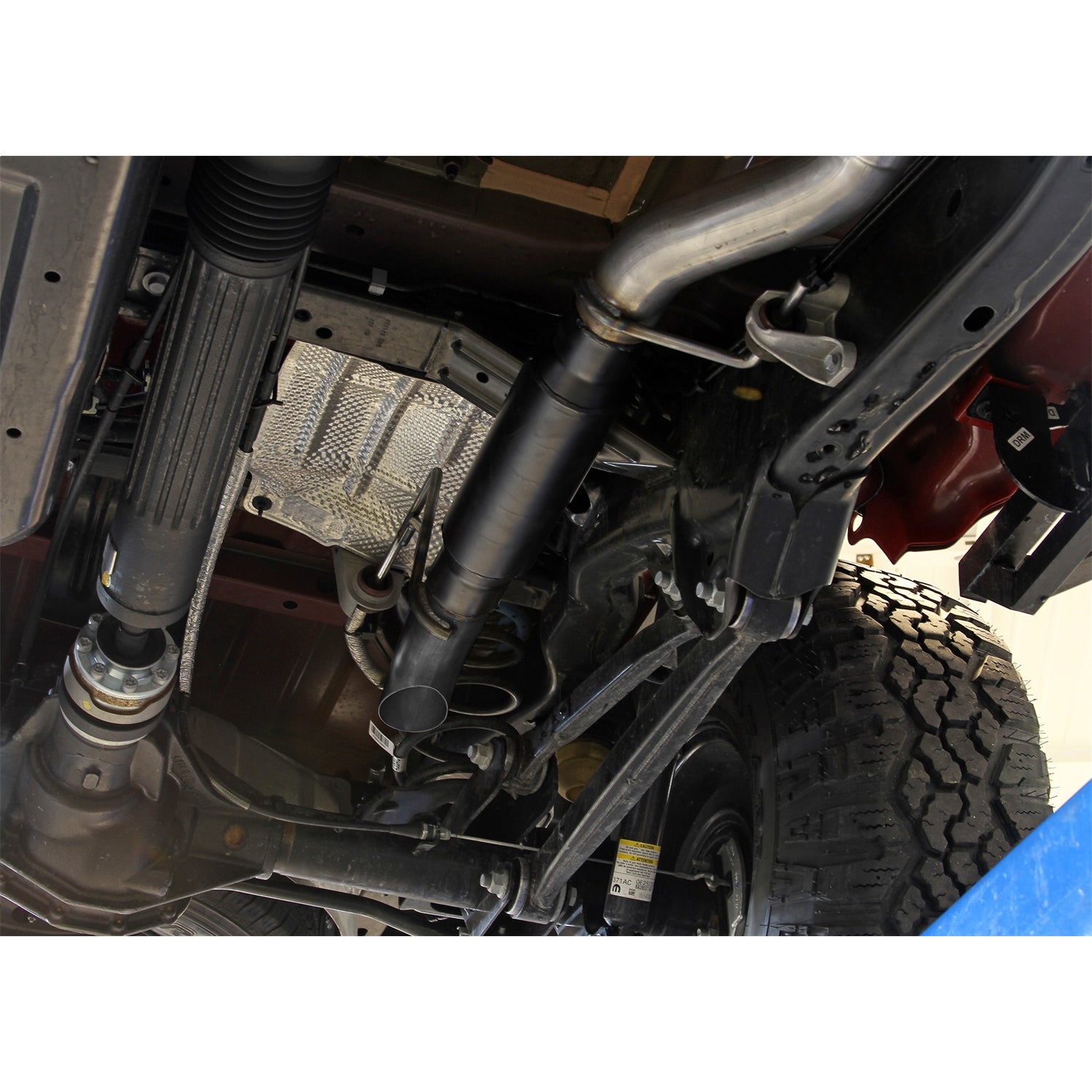 Flowmaster Outlaw Cat-Back Exhaust System - 3 in Diameter