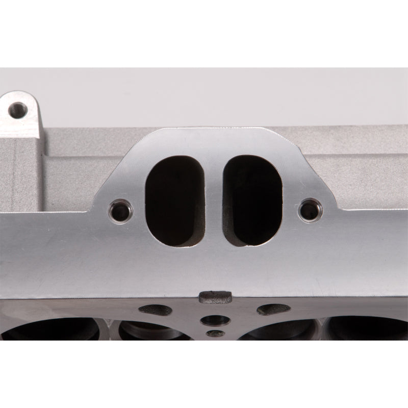 Edelbrock Performer Cylinder Head - Assembled - 2.110 / 1.660 in Valve - 204 cc Intake - 87 cc Chamber - Pontiac V8
