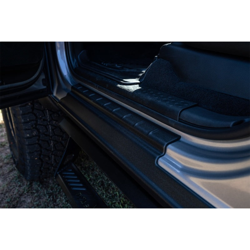 Bushwacker Trail Armor Rocker Panel Guard - Black - 2-Door - Ford Fullsize SUV 2021