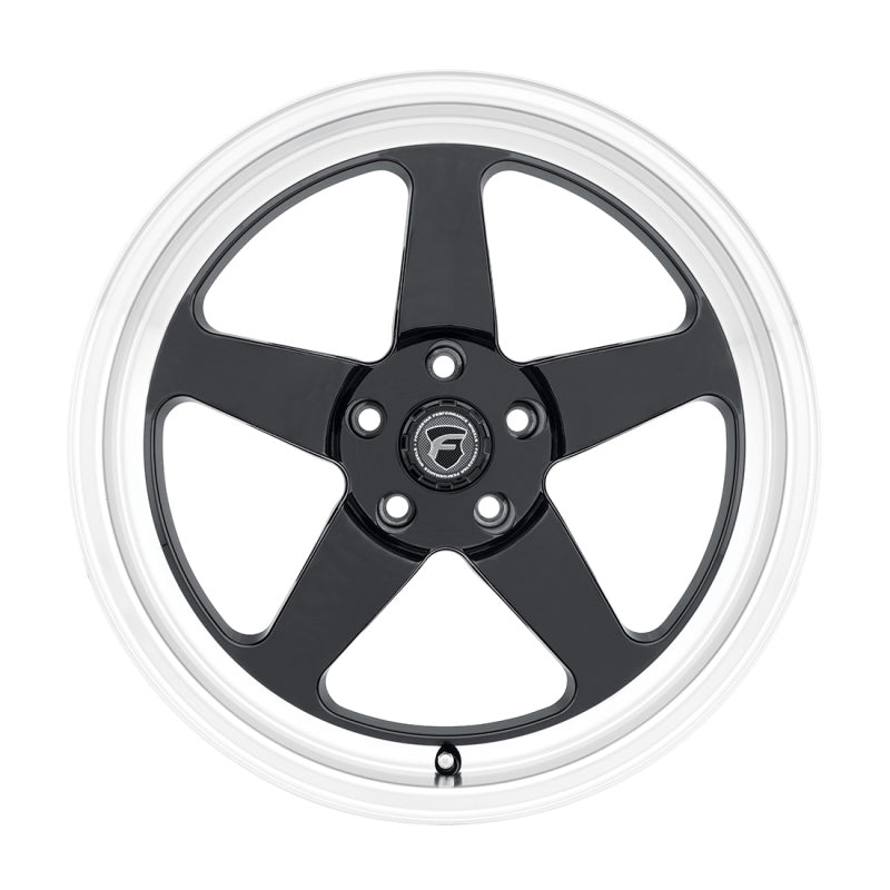 Forgestar D5 Beadlock Drag Wheel - 17 x 11 in - 7.800 in Backspace - 5 x 4.75 in Bolt Pattern - Beadlock - Black/Machined