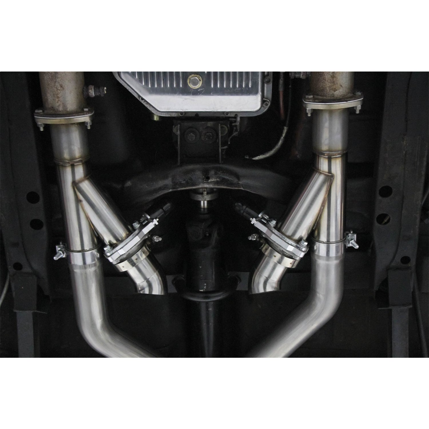 Hooker Electric Exhaust Cut-Out - Weld-On - Dual - 2-1/2" Pipe Diameter - Hardware/Wire Harness Included - Stainless