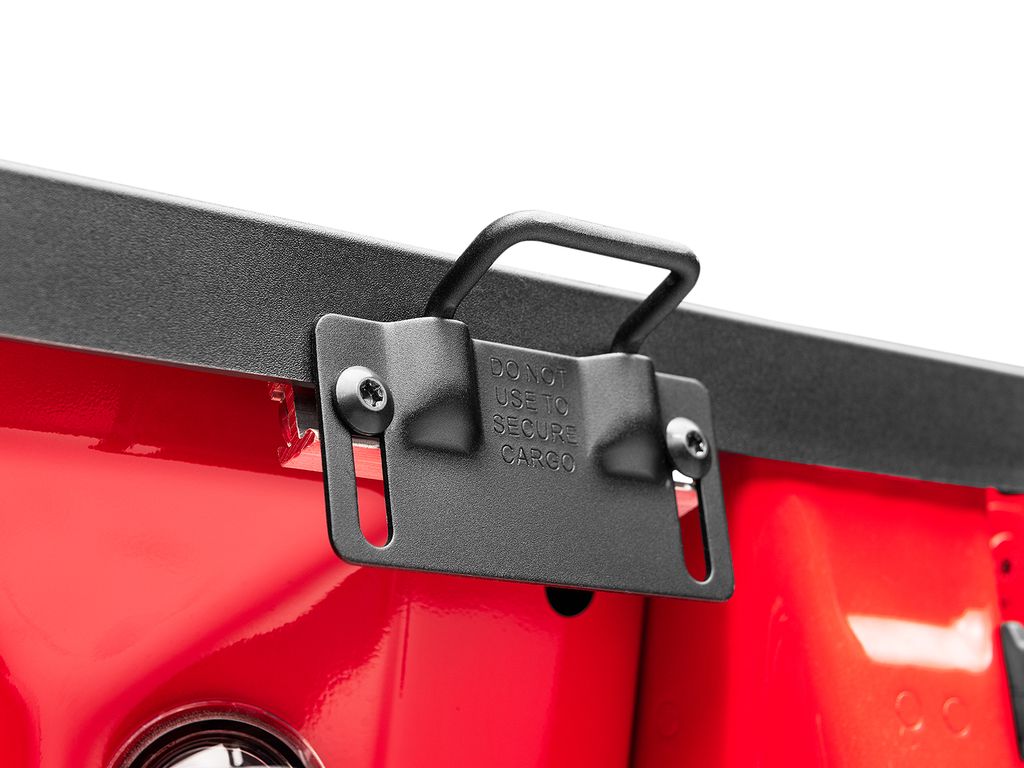 Extang Solid Fold ALX Tonneau Cover - Black - 5 ft Bed - Toyota Midsize Truck 2024