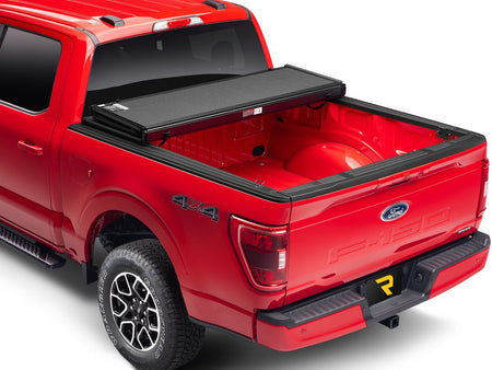 Extang Solid Fold ALX Tonneau Cover - Black - 5 ft Bed - GM Midsize Truck 2023
