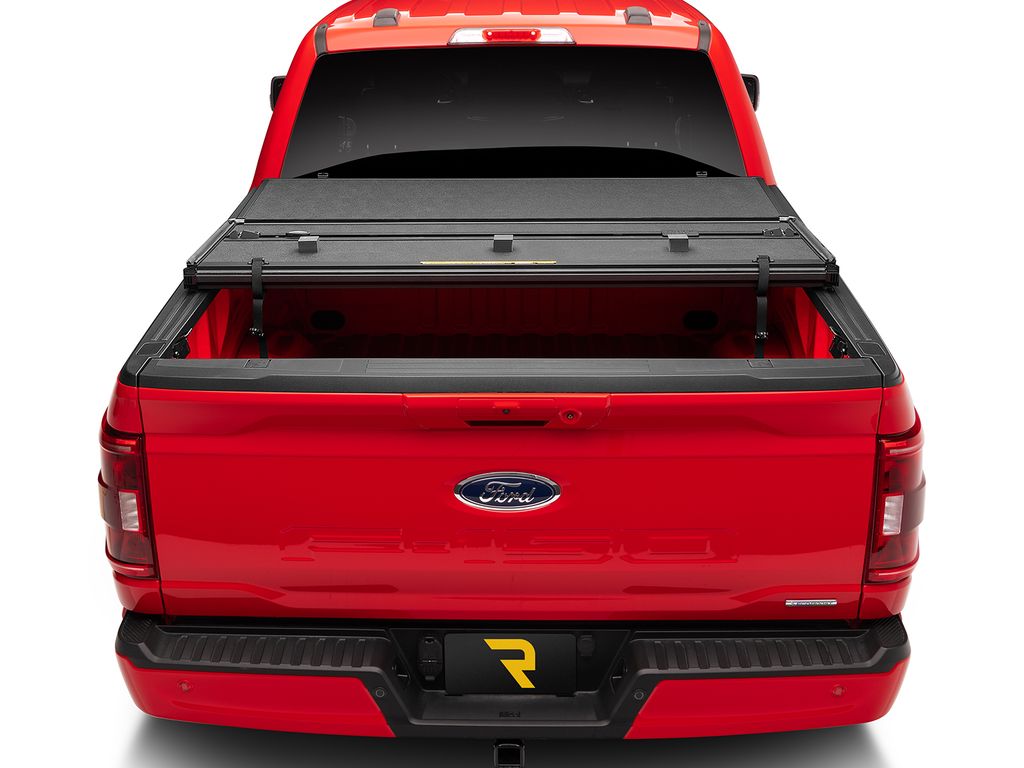 Extang Solid Fold ALX Tonneau Cover - Black - 6 ft 9 in Bed - GM Fullsize Truck 2020-23