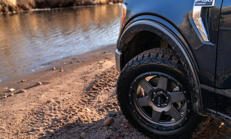 Bushwacker OE Style Fender Flare - Front / Rear - Plastic - Black - Super Crew Cab - Ford Ranger 2019 (Set of 4)