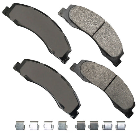 Akebono Brakes Severe Duty Front Brake Pads - Ford Fullsize Van 2008-19 (Set of 4)