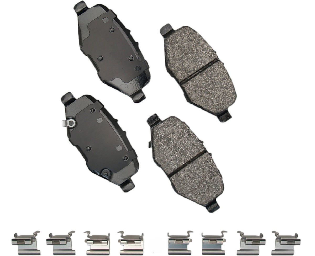 Akebono Brakes Severe Duty Rear Brake Pads - Ford Fullsize Car / SUV 2013-19 (Set of 4)