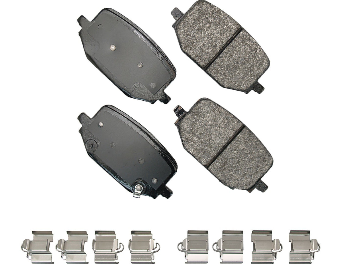 Akebono Brakes Severe Duty Rear Brake Pads - Ford Fullsize SUV 2020-23 (Set of 4)