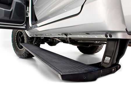 AMP Research PowerStep Step Bars - Black - GM Fullsize Truck 2022 Crew Cab (Pair)