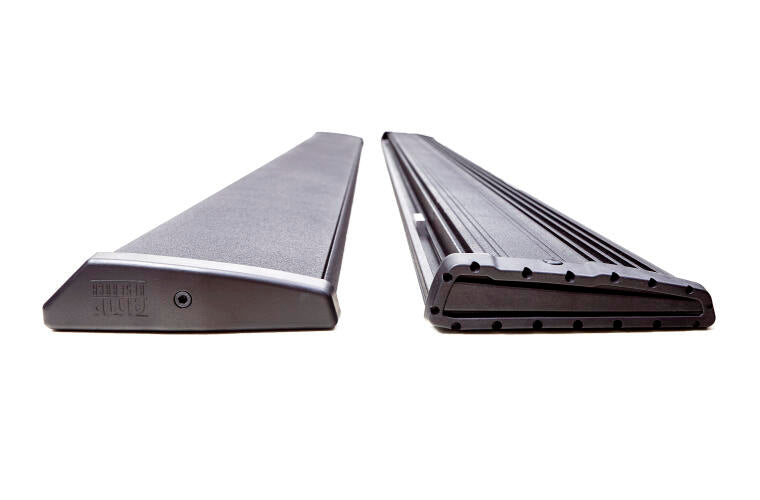 AMP Research PowerStep Xtreme Step Bars - Black - GM Fullsize Truck 2022 (Pair)