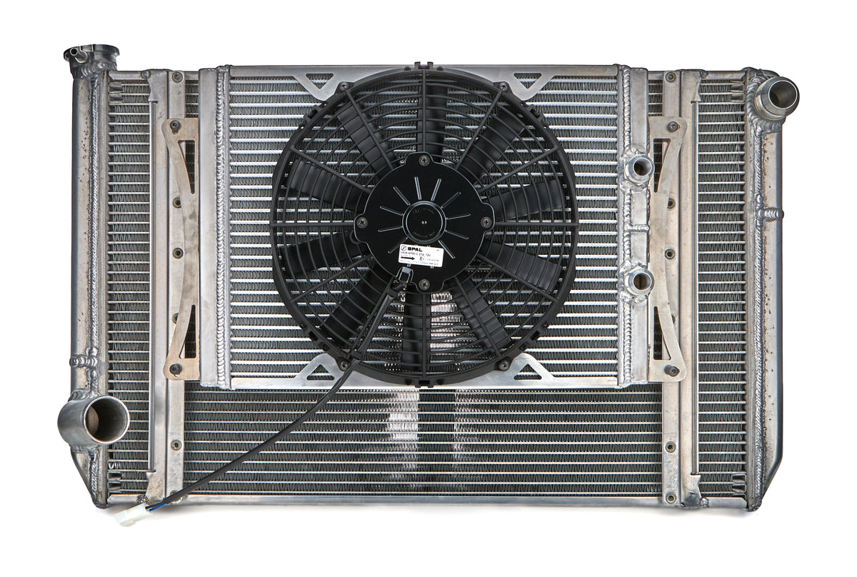 Fluidyne Aluminum Triple Pass Radiator w/ 16" Fan Kit - 28.875 in W x 18 in H x 2 in D - Left Side Inlet - Right Side Outlet - Ford - Super Late Model