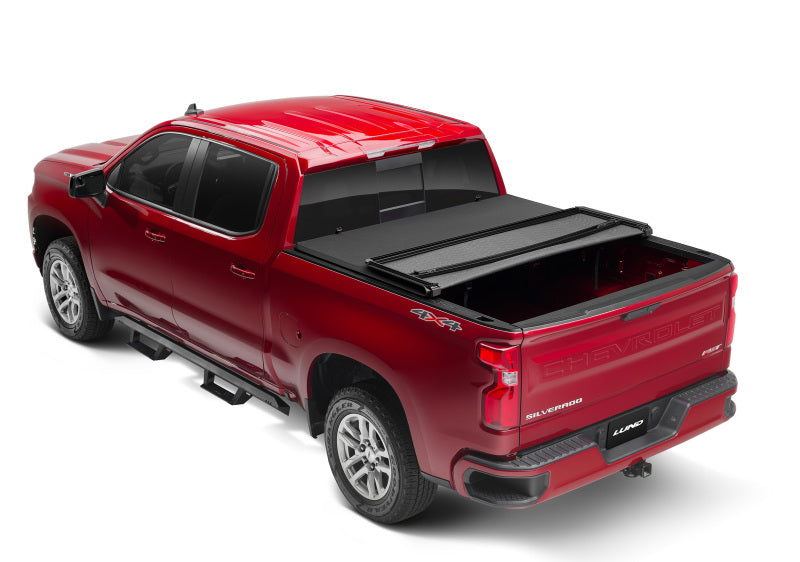 Lund 19- GM Pickup 1500 5.8 Ft. Bed Tonneau Cover