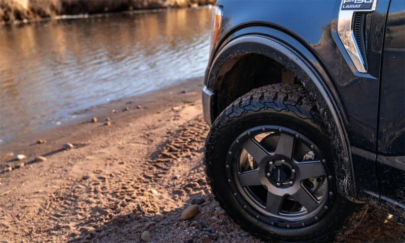 Bushwacker Fender Flare - Front/Rear - 1/2 in Wide - Black - Ford Fullsize Truck 2009-14