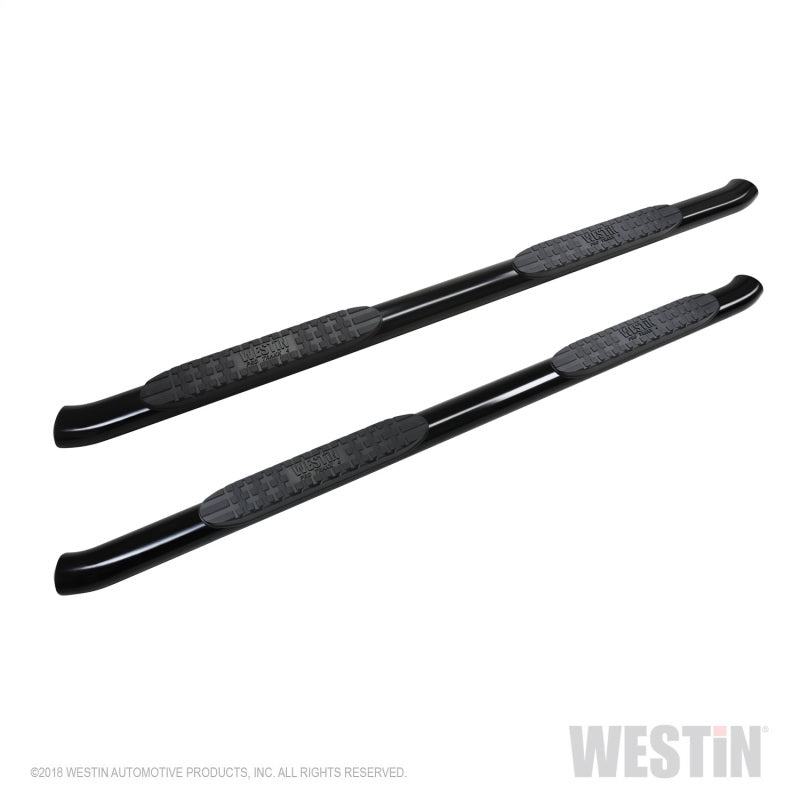 Westin Pro Traxx 4 in Oval Curved Step Bars - Black Powder Coat - Crew Cab - GM Fullsize Truck 2019-21 - Pair